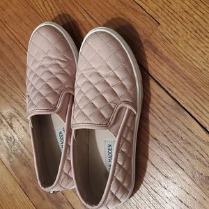 Quilted Steve Madden Slip ons